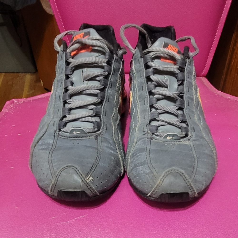 Nike Shox - Picture 3 of 7